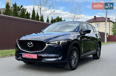 Внедорожник / Кроссовер Mazda CX-5 2018 в 