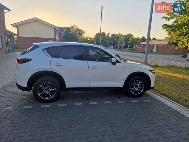 Позашляховик / Кросовер Mazda CX-5 2017 в Білій Церкві