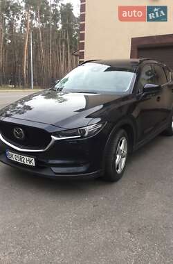 Внедорожник / Кроссовер Mazda CX-5 2017 в 