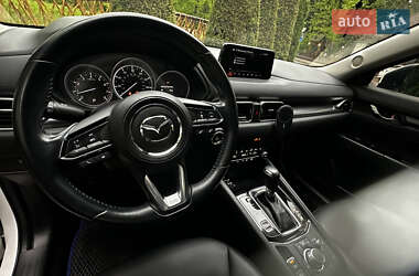 Позашляховик / Кросовер Mazda CX-5 2020 в 
