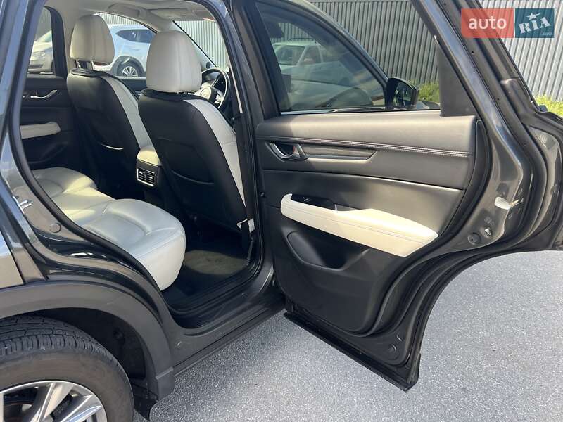 Внедорожник / Кроссовер Mazda CX-5 2020 в Киеве