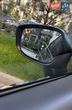 Позашляховик / Кросовер Mazda CX-5 2023 в 