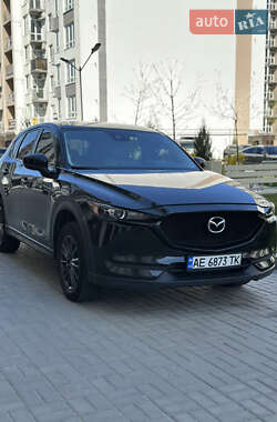 Внедорожник / Кроссовер Mazda CX-5 2017 в 