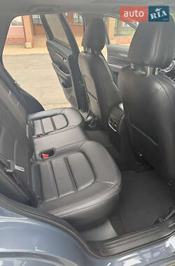 Внедорожник / Кроссовер Mazda CX-5 2024 в 