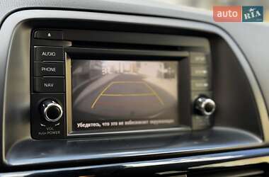 Позашляховик / Кросовер Mazda CX-5 2013 в 