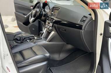 Позашляховик / Кросовер Mazda CX-5 2013 в 