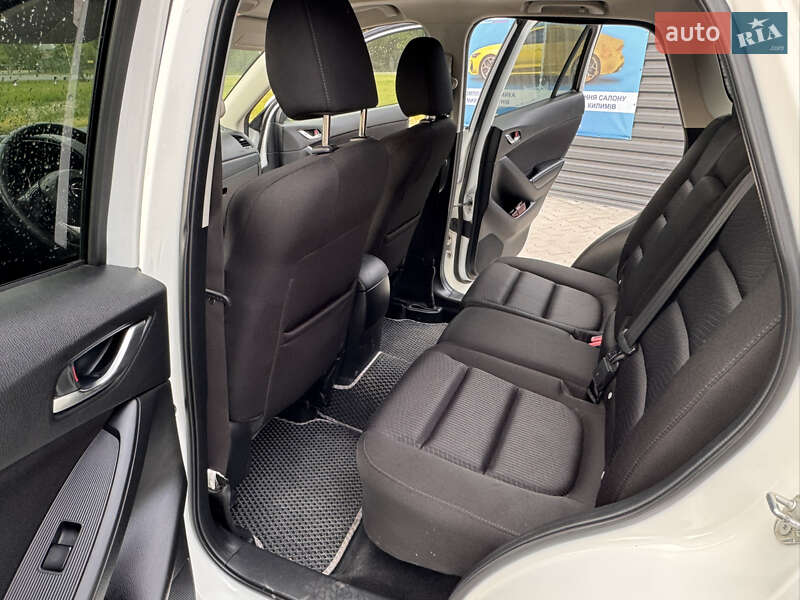 Внедорожник / Кроссовер Mazda CX-5 2015 в Луцке
