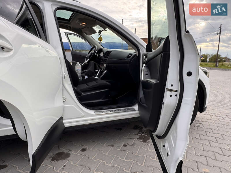 Внедорожник / Кроссовер Mazda CX-5 2015 в Луцке