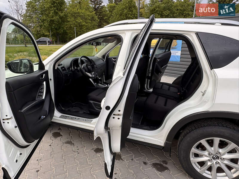 Внедорожник / Кроссовер Mazda CX-5 2015 в Луцке