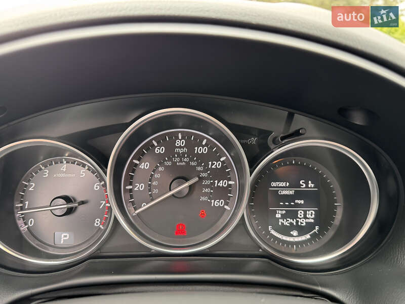 Внедорожник / Кроссовер Mazda CX-5 2015 в Луцке
