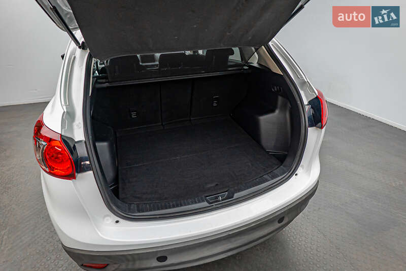 Внедорожник / Кроссовер Mazda CX-5 2015 в Киеве