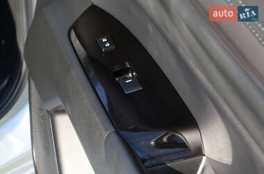 Внедорожник / Кроссовер Mazda CX-5 2020 в 