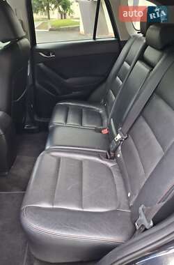 Позашляховик / Кросовер Mazda CX-5 2016 в 
