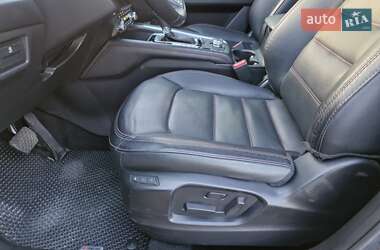 Позашляховик / Кросовер Mazda CX-5 2022 в 