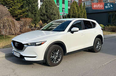 Позашляховик / Кросовер Mazda CX-5 2017 в Дніпрі