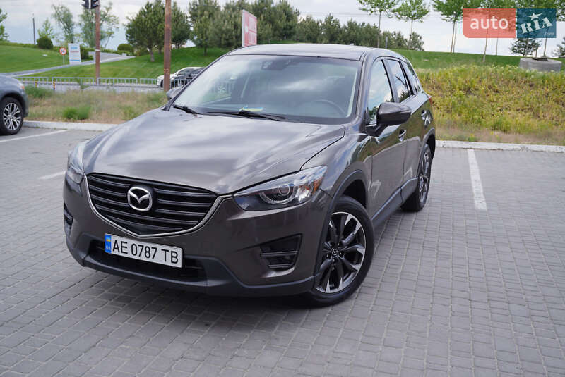 Внедорожник / Кроссовер Mazda CX-5 2016 в 