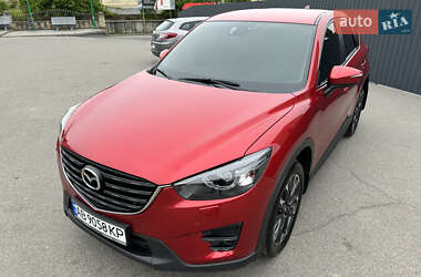 Позашляховик / Кросовер Mazda CX-5 2016 в 