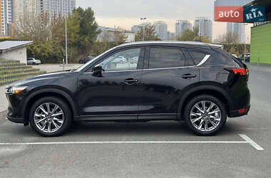 Внедорожник / Кроссовер Mazda CX-5 2018 в 