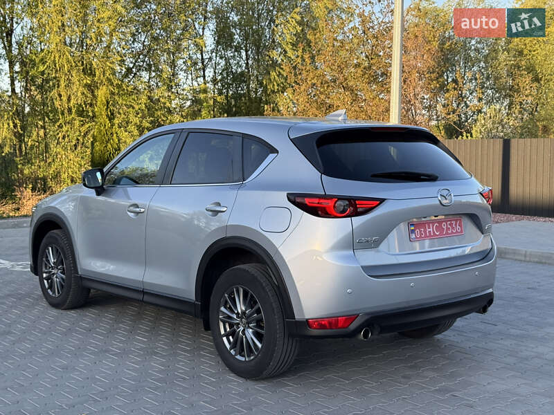 Внедорожник / Кроссовер Mazda CX-5 2017 в Хмельницком