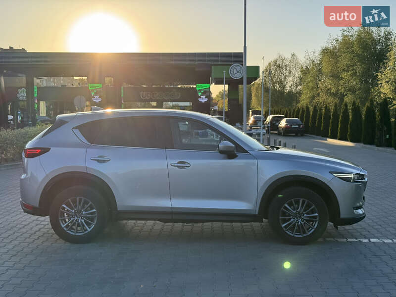 Внедорожник / Кроссовер Mazda CX-5 2017 в Хмельницком