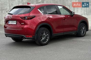 Внедорожник / Кроссовер Mazda CX-5 2018 в 
