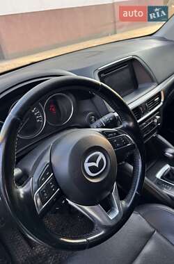 Внедорожник / Кроссовер Mazda CX-5 2015 в 