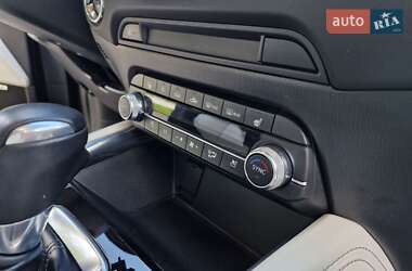 Позашляховик / Кросовер Mazda CX-5 2022 в 