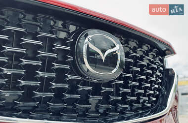 Внедорожник / Кроссовер Mazda CX-5 2023 в 