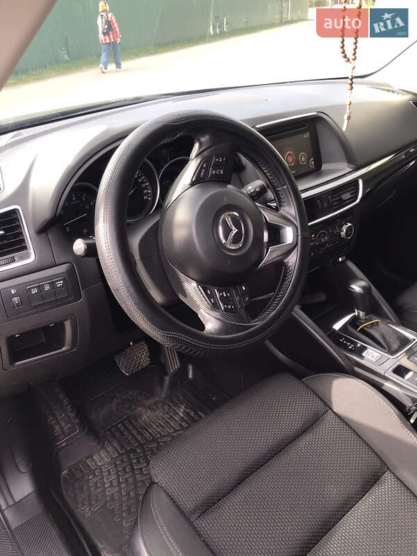 Внедорожник / Кроссовер Mazda CX-5 2016 в Ивано-Франковске