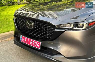 Позашляховик / Кросовер Mazda CX-5 2022 в 