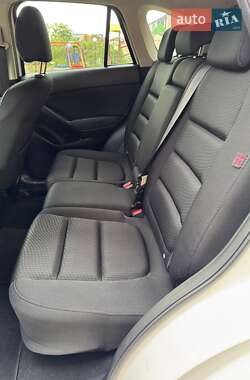 Позашляховик / Кросовер Mazda CX-5 2013 в 