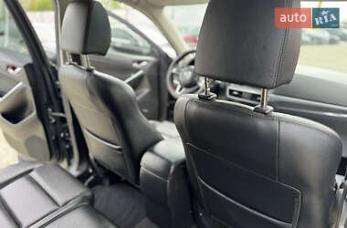 Позашляховик / Кросовер Mazda CX-5 2016 в 