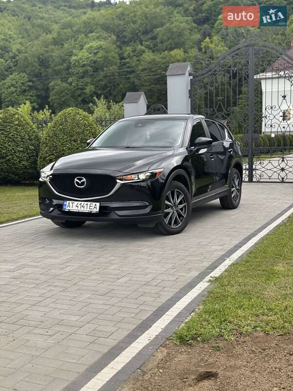 Позашляховик / Кросовер Mazda CX-5 2017 в Долині
