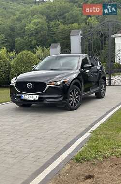 Позашляховик / Кросовер Mazda CX-5 2017 в 