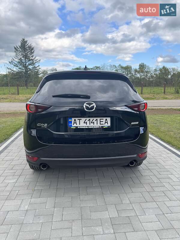 Позашляховик / Кросовер Mazda CX-5 2017 в Долині