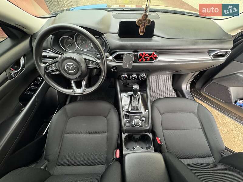 Позашляховик / Кросовер Mazda CX-5 2017 в Долині