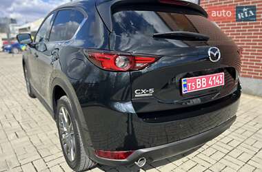 Позашляховик / Кросовер Mazda CX-5 2021 в 