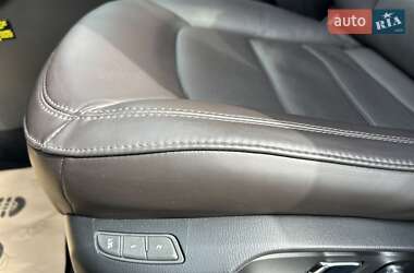 Позашляховик / Кросовер Mazda CX-5 2021 в 