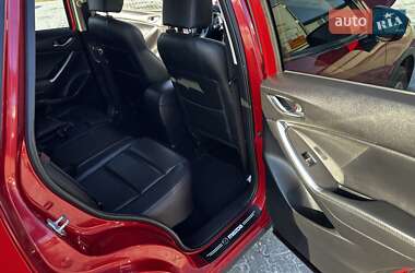 Позашляховик / Кросовер Mazda CX-5 2015 в 