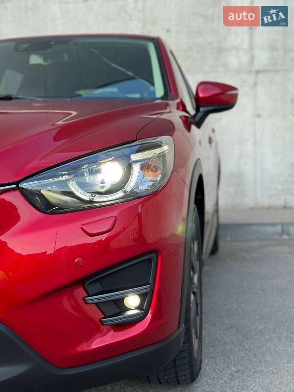 Внедорожник / Кроссовер Mazda CX-5 2016 в Киеве