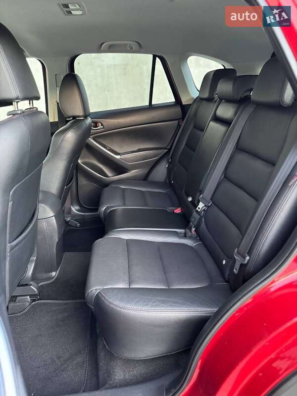 Внедорожник / Кроссовер Mazda CX-5 2016 в Киеве