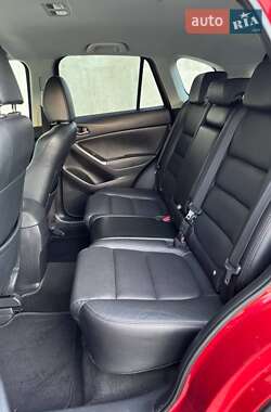 Внедорожник / Кроссовер Mazda CX-5 2016 в 