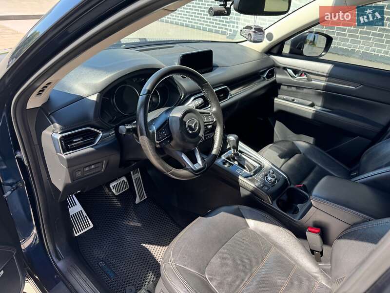 Позашляховик / Кросовер Mazda CX-5 2017 в Світловодську