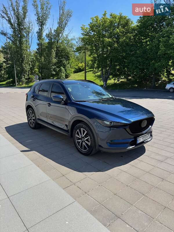Позашляховик / Кросовер Mazda CX-5 2017 в Світловодську