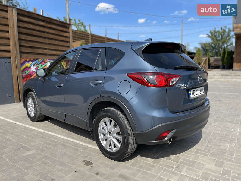 Внедорожник / Кроссовер Mazda CX-5 2015 в Кривом Роге