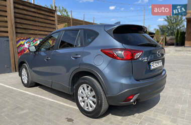 Позашляховик / Кросовер Mazda CX-5 2015 в 