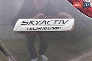 Позашляховик / Кросовер Mazda CX-5 2013 в 