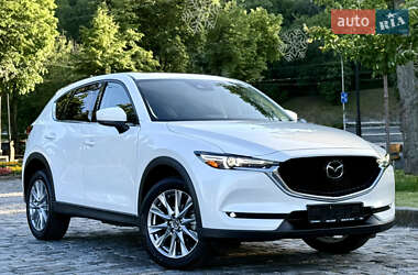 Внедорожник / Кроссовер Mazda CX-5 2020 в 