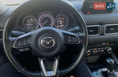 Внедорожник / Кроссовер Mazda CX-5 2017 в 
