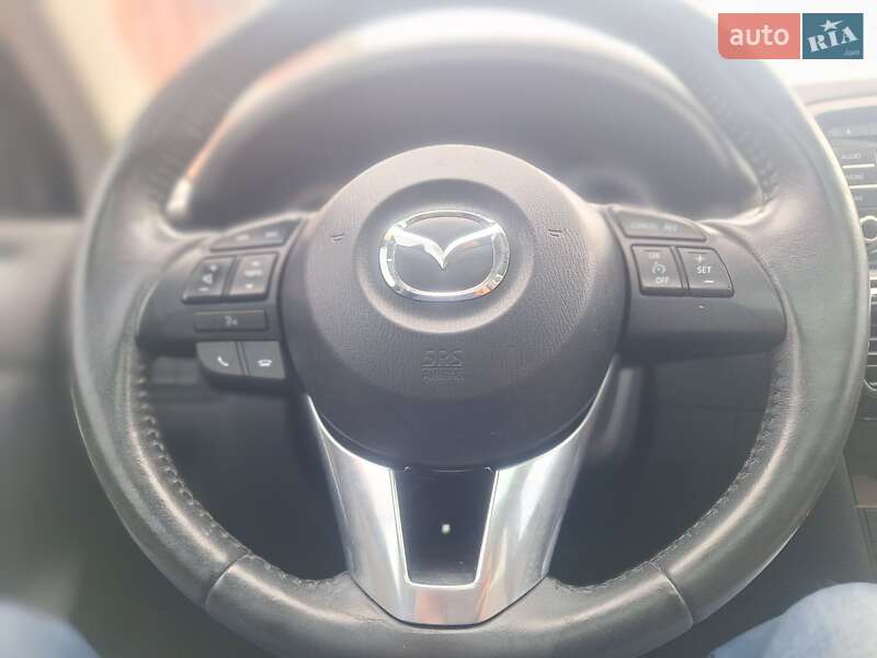Внедорожник / Кроссовер Mazda CX-5 2015 в Киеве